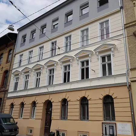 Apartamento Rottenbiller Gardens 2