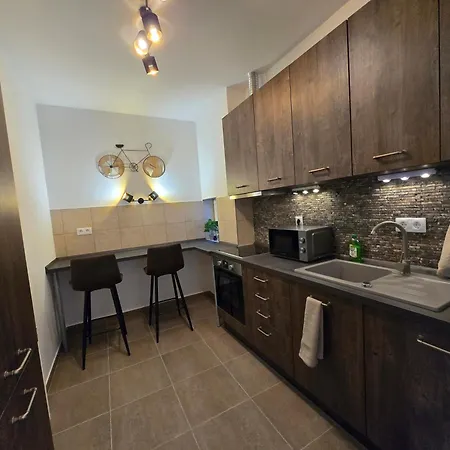 Rottenbiller Gardens 2 Budapest